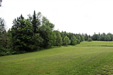 933 Maple Ln, West Danville, VT 05873 - photo 4