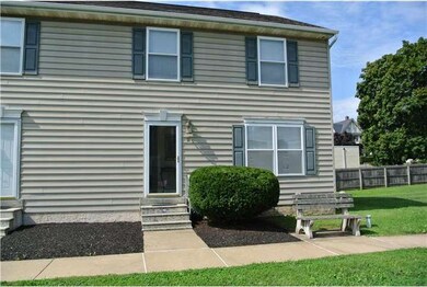 8 Terry Ct, Downingtown, PA 19335 - photo 2