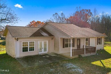 1930 W Robbins Rd, Robbins, TN 37852 - photo 5