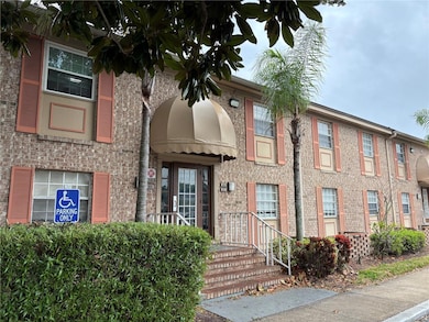 420 Banyon Tree Cir unit 102, Maitland, FL 32751 - photo 2