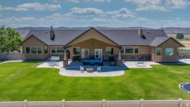 1405 S 200 W, Mona, UT 84645 - photo 5