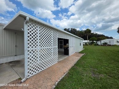 carportside