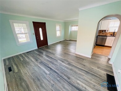 2834 111th St, Toledo, OH 43611 - photo 5