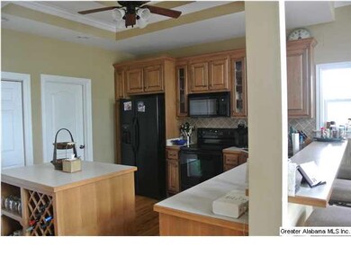 KITCHEN, NOTICE ISLAND BUILT INS AND PANTRY