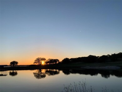 24121 Stonewood Dr, Whitney, TX 76692 - photo 2