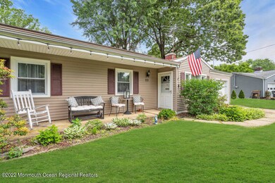 22 Cherry Tree Ln, Middletown, NJ 07748 - photo 4