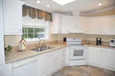 8 Swifts Beach Rd unit 19, Wareham, MA 02571 - photo 7