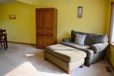 5161 Paw Rd, Columbus, OH 43229 - photo 5