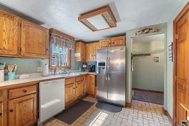 993 Partridgeville Rd, Athol, MA 01331 - photo 4