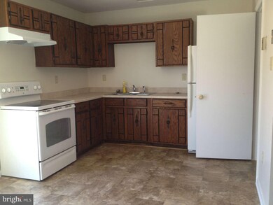 89 Grand Dr, Taneytown, MD 21787 - photo 5