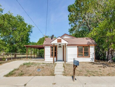 403 Elmo St, Cleburne, TX 76031 - photo 2