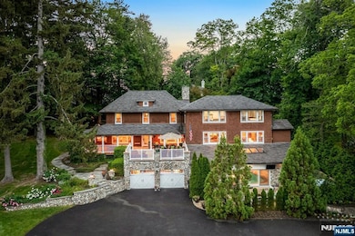 193 S Franklin Turnpike, Ramsey, NJ 07446 - photo 2