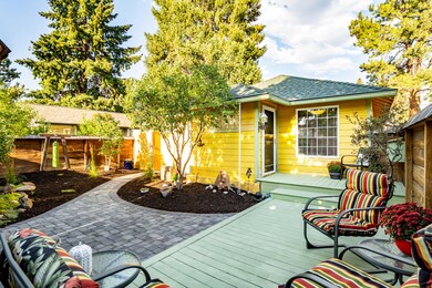 332 NW Federal St, Bend, OR 97701 - photo 4