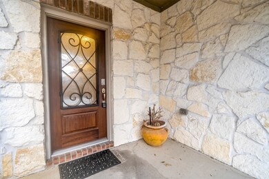 8912 Live Oak Grove Ln, Houston, TX 77080 - photo 2