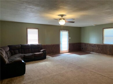 4261 Warren Rd, Indiana, PA 15701 - photo 3