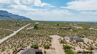 1675 Las Lomas unit 6, Alamogordo, NM 88310 - photo 3