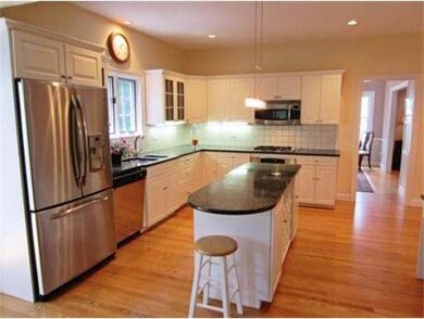 32 Upwey Rd, Wellesley Hills, MA 02481 - photo 6