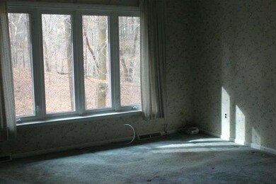 201 Fawnhill Rd, Broomall, PA 19008 - photo 6