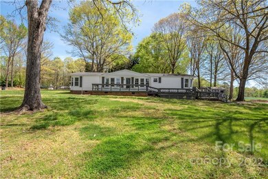 329 Bethesda Rd, Statesville, NC 28677 - photo 2