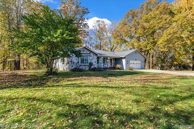 1829 Farnsworth Rd, Lapeer, MI 48446 - photo 2