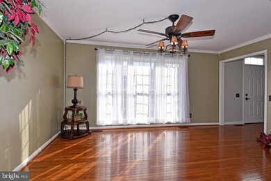 16918 Cass Brook Ln, Woodbridge, VA 22191 - photo 6