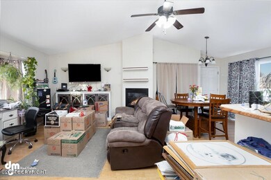 05-Living Room_IMG_9805-Edit