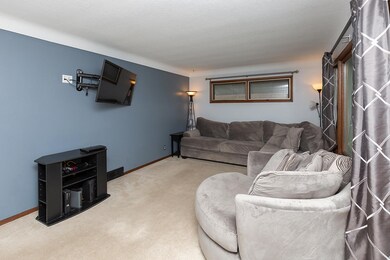 1015 68th St, Windsor Heights, IA 50324 - photo 7