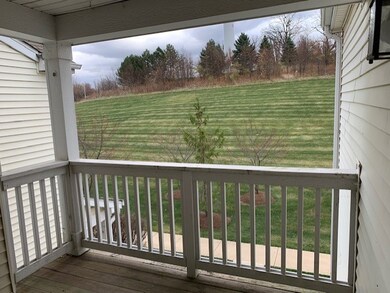 2327 Silverstone Dr unit 2314, Carpentersville, IL 60110 - photo 2