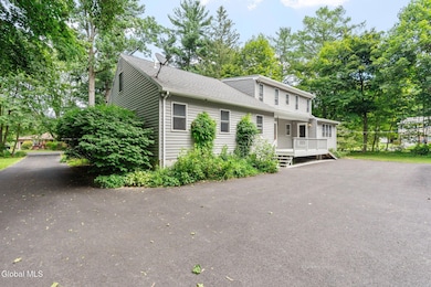 43 Maple Rd, Voorheesville, NY 12186 - photo 4