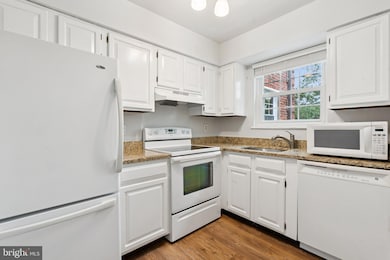 2107 N Scott St unit 70, Arlington, VA 22209 - photo 6