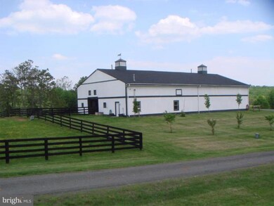 53 Weathersfield Ln, Amissville, VA 20106 - photo 2