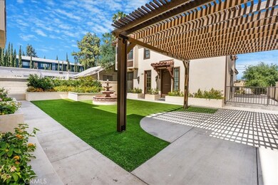 89 N Grand Oaks Ave unit 105, Pasadena, CA 91107 - photo 3