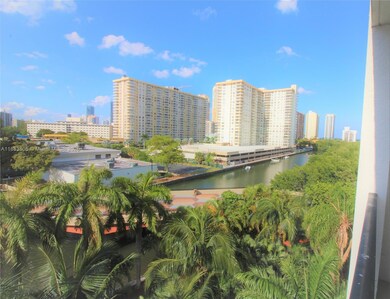 17150 N Bay Rd unit 2612, Sunny Isles Beach, FL 33160 - photo 2