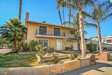 02-Corner Pool Home with Large Back II