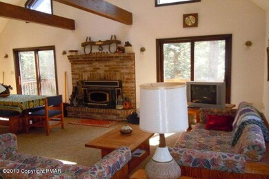 3017 Braintree Ct, Bushkill, PA 18324 - photo 4