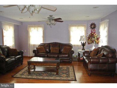 216 W 7th St, Lansdale, PA 19446 - photo 6