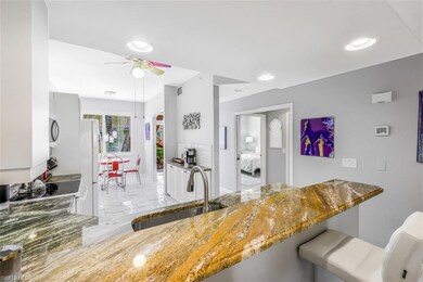 Kitchen Bar