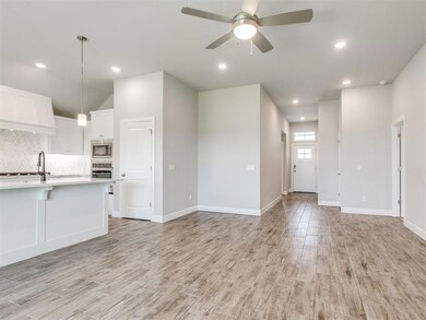 14113 Giverny Ln, Yukon, OK 73099 - photo 6