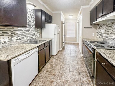 2213 E 67th St unit 1405, Tulsa, OK 74136 - photo 4