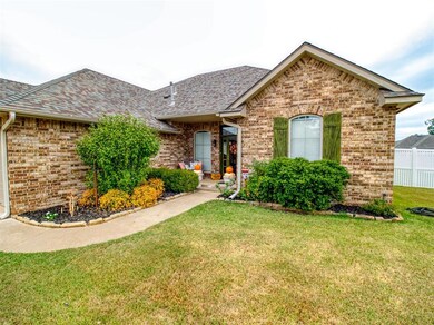 1509 Hunters Ridge Dr, Shawnee, OK 74804 - photo 7