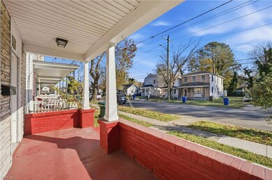1027 27th St, Newport News, VA 23607 - photo 2