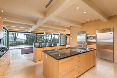 03Kitchen