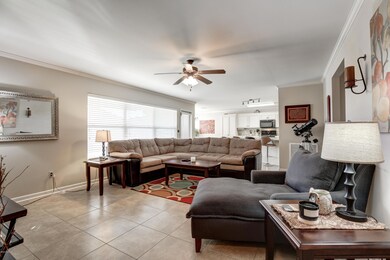 427 Walter Dr-8