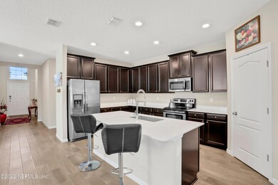 1390 Kendall Dr, Jacksonville, FL 32211 - photo 3