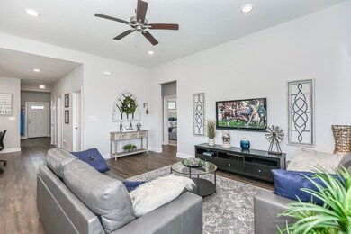 26 Cloverleaf Ct, Magnolia, TX 77355 - photo 4