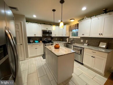 205 Keats Dr, Reading, PA 19608 - photo 7