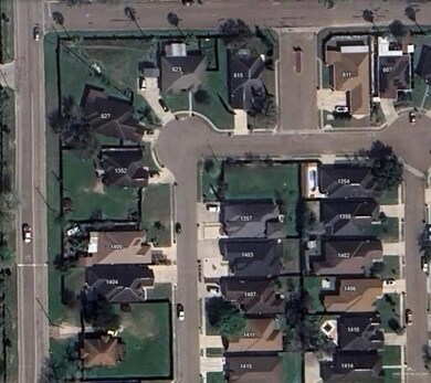 1353 El Paseo Dr, Weslaco, TX 78596 - photo 2