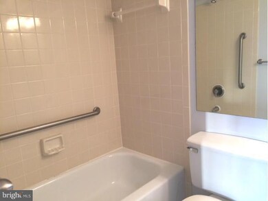 Thoreau Place Condominiums unit 415, Reston, VA 20191 - photo 7