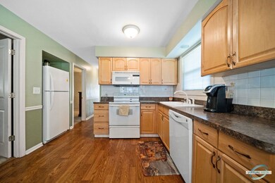 1430 Suffolk Ave, Westchester, IL 60154 - photo 5