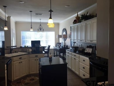 2936 2936 Gloucester, Tyler, TX 75707 - photo 6